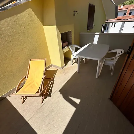 Fiori Apartment